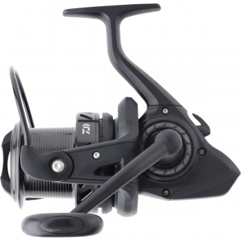 ������� DAIWA BLACK WIDOW 5500A 